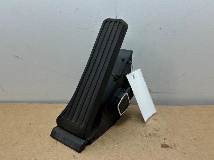 Pedal gazu Mercedes C-Klasse