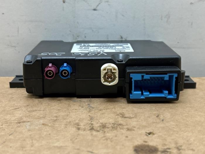 Modul komunikacyjny Mercedes C-Klasse