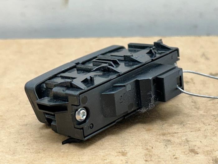 Przelacznik centralnego zamka Mercedes C-Klasse