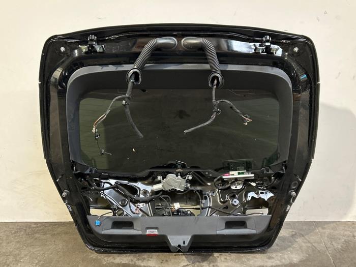 Tailgate Mercedes CLA