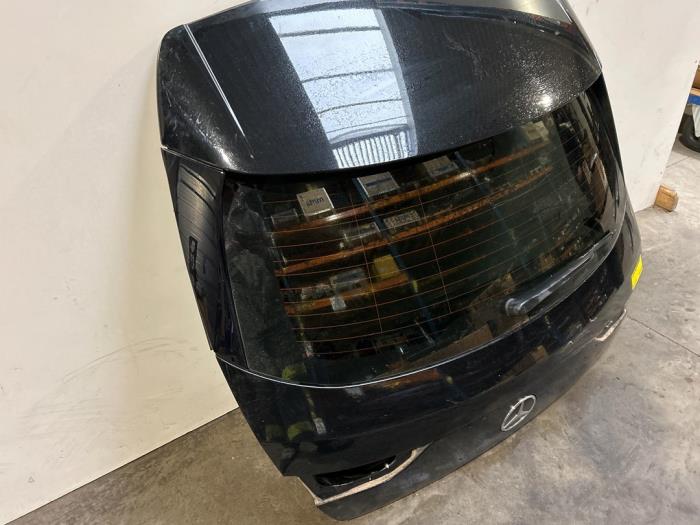 Tailgate Mercedes CLA