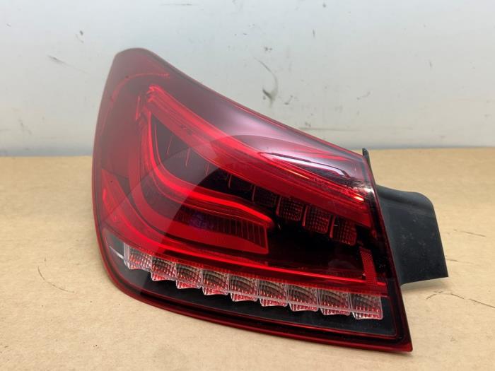Tylne swiatlo pozycyjne prawe Mercedes CLA