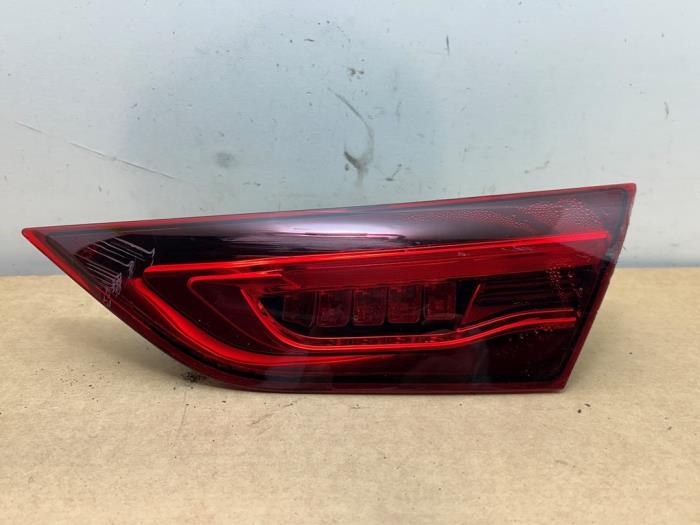 Tylne swiatlo pozycyjne prawe Mercedes CLA