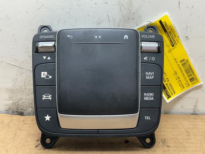 Commande ordinateur de bord Mercedes CLA