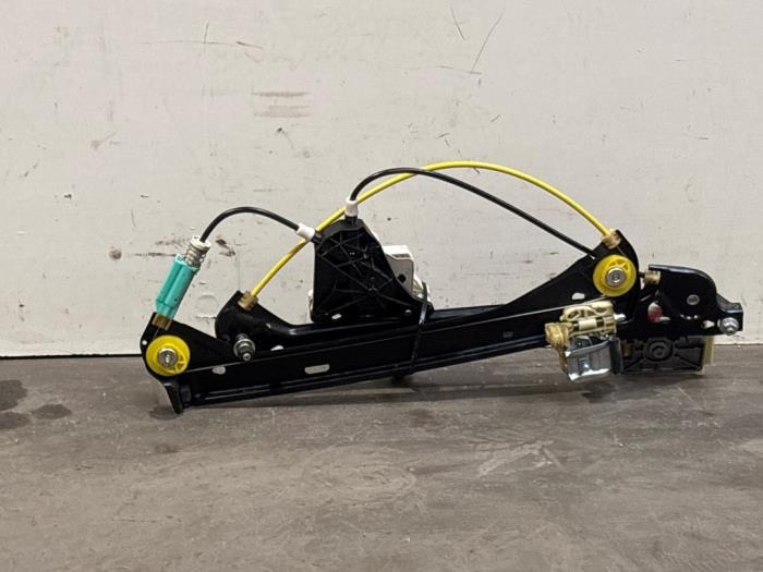 Mécanique vitre 4portes avant droite Mercedes CLA