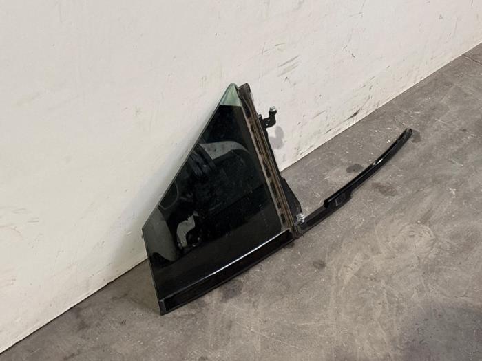 Extra window 4-door, left Mercedes CLA