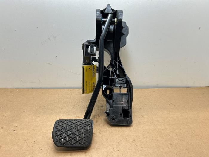 Rempedaal Mercedes CLA