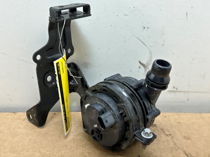 Wasserpumpe Mercedes EQE