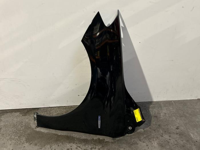 Kotflügel links vorne Mercedes B-Klasse