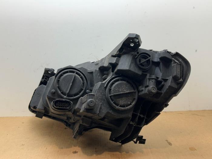 Koplamp rechts Mercedes B-Klasse