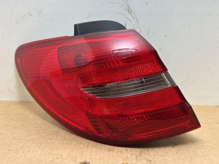 Rücklicht links Mercedes B-Klasse