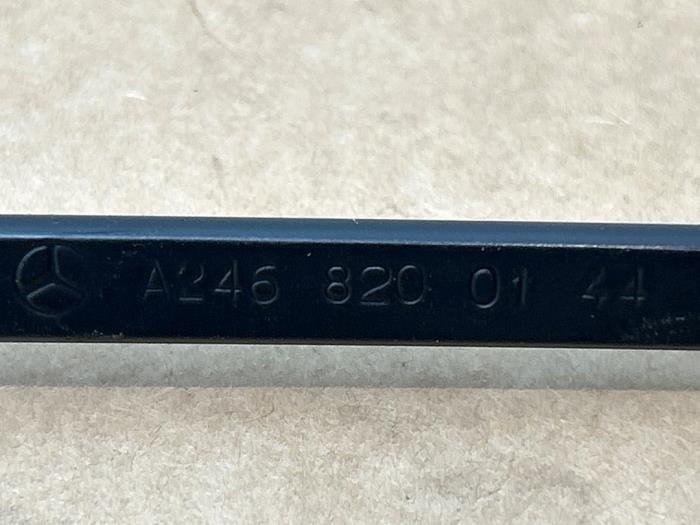 Front wiper arm Mercedes B-Klasse