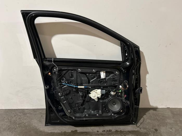 Door 4-door, front left Mercedes B-Klasse