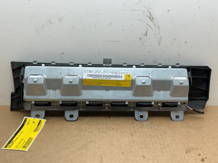 Knie airbag Mercedes B-Klasse