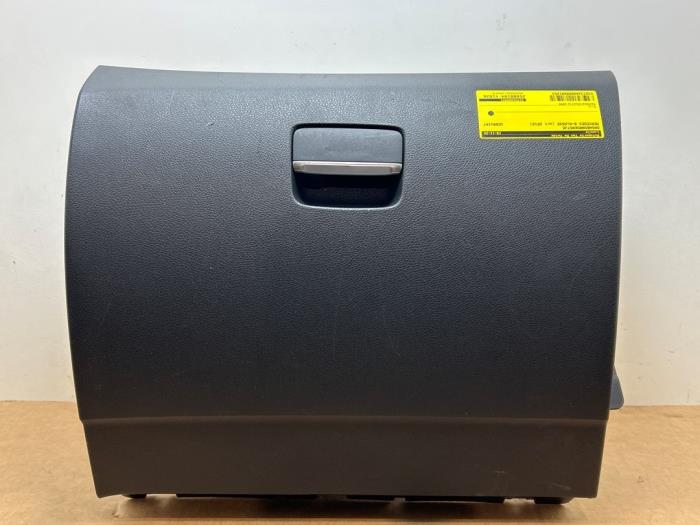 Handschuhfach Mercedes B-Klasse