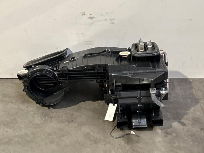 Kachelhuis Mercedes B-Klasse