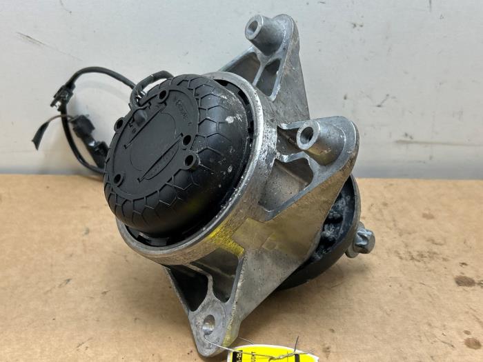 Wspornik silnika Mercedes GLE