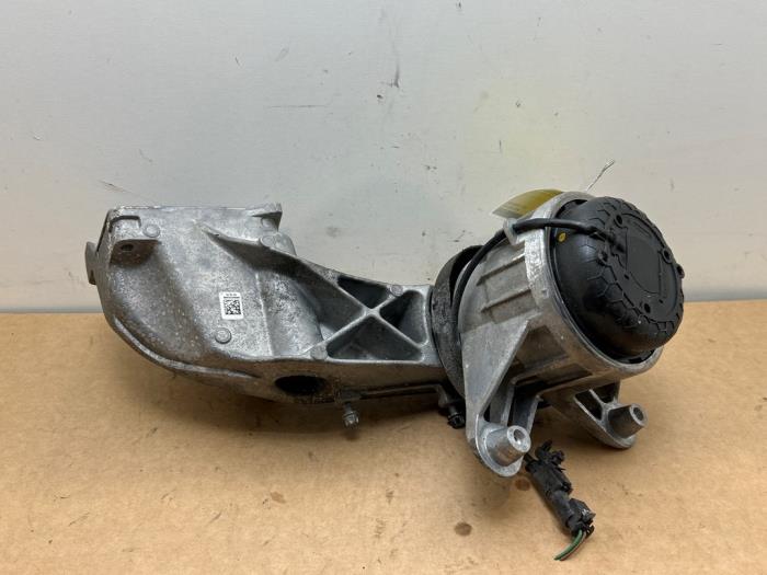 Wspornik silnika Mercedes GLE