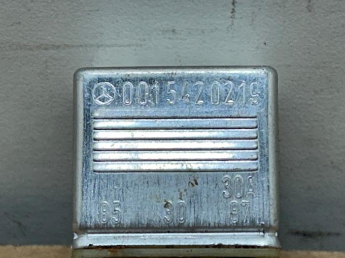 Relay Mercedes S-Klasse