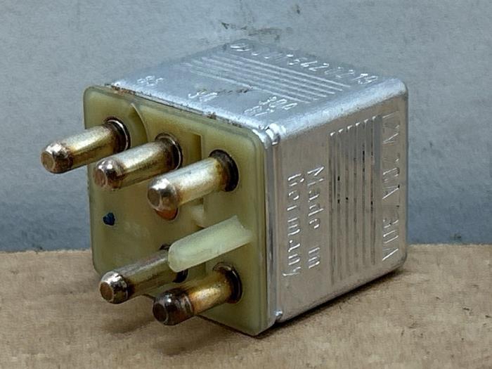 Relay Mercedes S-Klasse