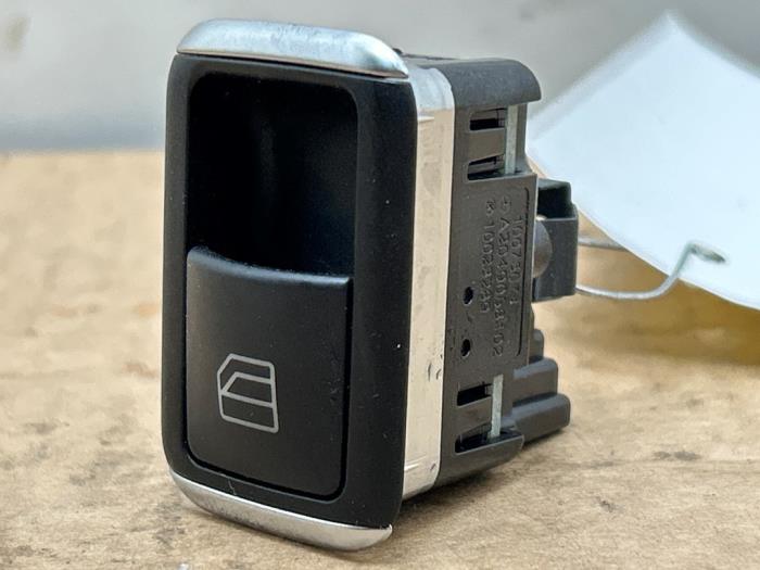 Przelacznik (rózne) Mercedes C-Klasse