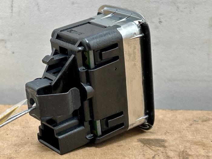 Przelacznik (rózne) Mercedes C-Klasse