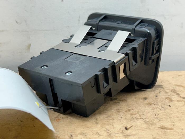 Handrem Mechaniek Mercedes A-Klasse