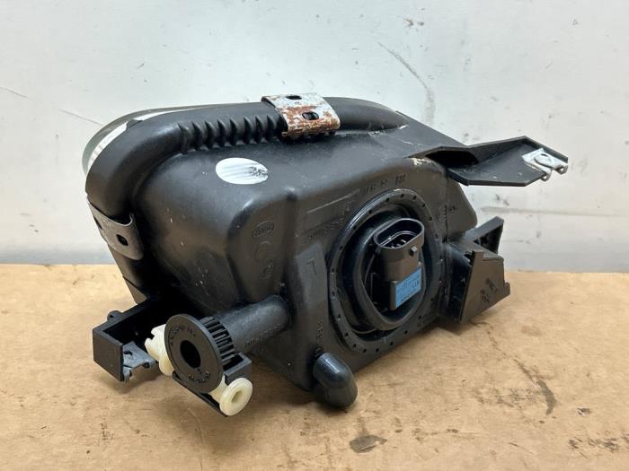 Fog light, front right Mercedes Sprinter