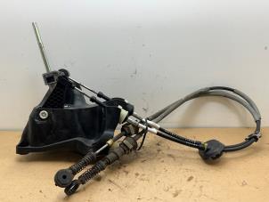 Gebruikte Versnellingspook Mercedes B (W246) 1.6 B-180 BlueEFFICIENCY Turbo 16V Prijs € 151,25 Inclusief btw aangeboden door Autoparts Van De Velde