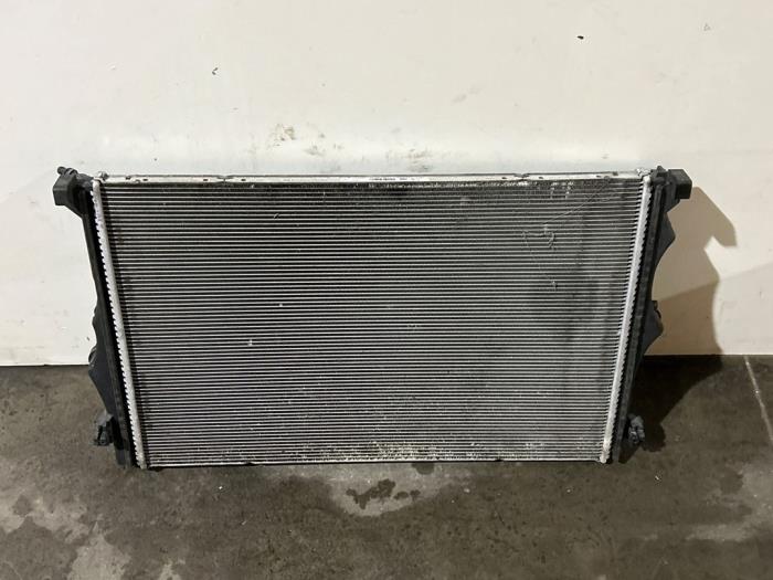 Chlodnica Mercedes A-Klasse