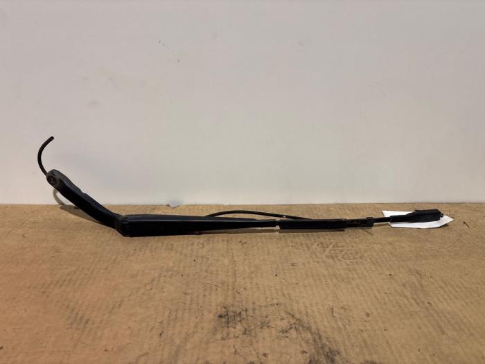 Ramie wycieraczki przedniej Mercedes Sprinter