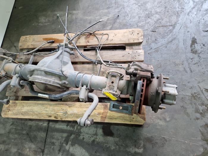 Os tylna napedu na tylne kola Mercedes Sprinter