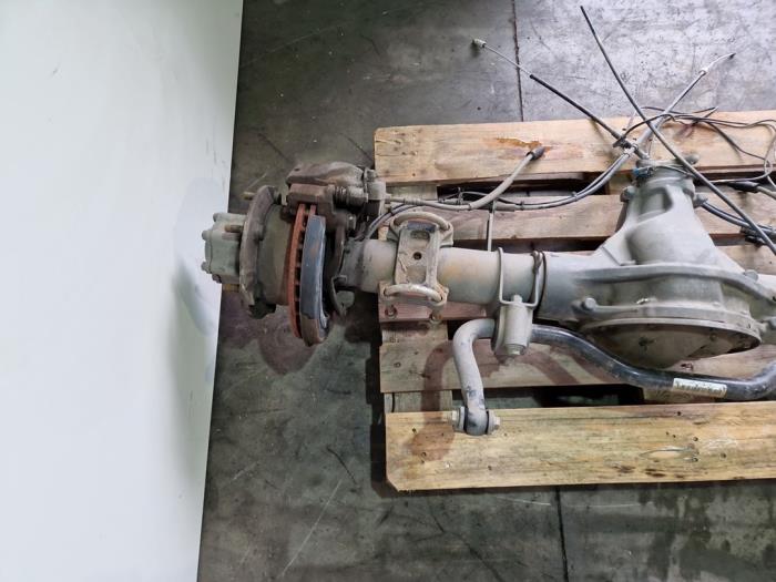 Os tylna napedu na tylne kola Mercedes Sprinter