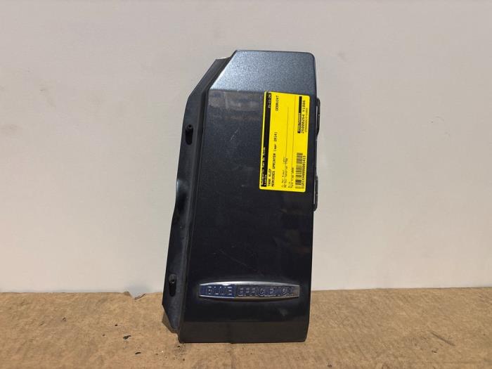 Pokrywa wlewu paliwa Mercedes Sprinter