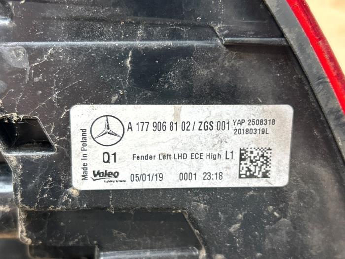 Rücklicht links Mercedes A-Klasse