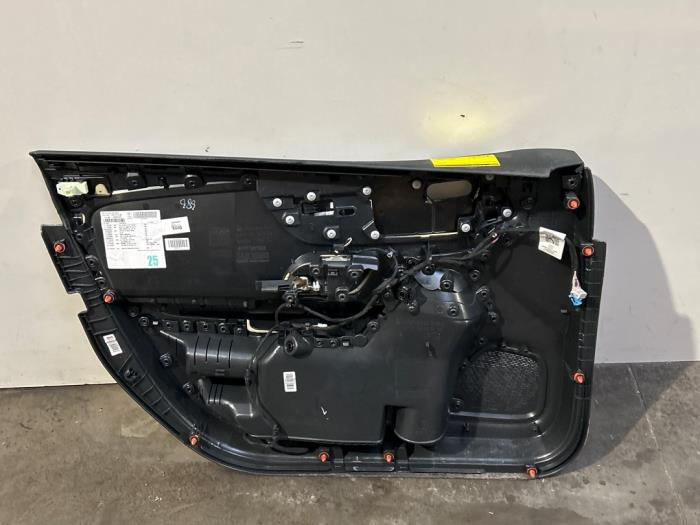 Revêtement portière 4portes avant droite Mercedes A-Klasse