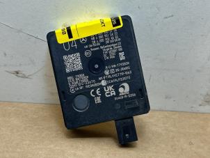 Gebruikte Radar sensor Mercedes C Estate (S206) C-300 e 2.0 Turbo Prijs € 223,85 Inclusief btw aangeboden door Autoparts Van De Velde
