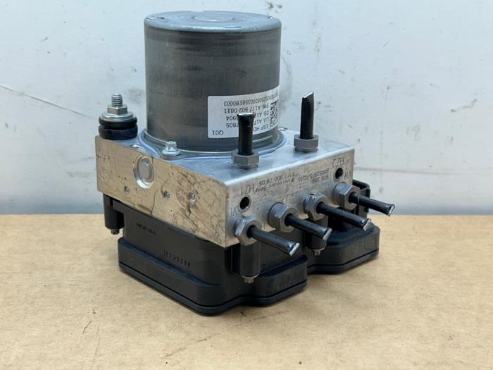 ABS Pumpe Mercedes CLA