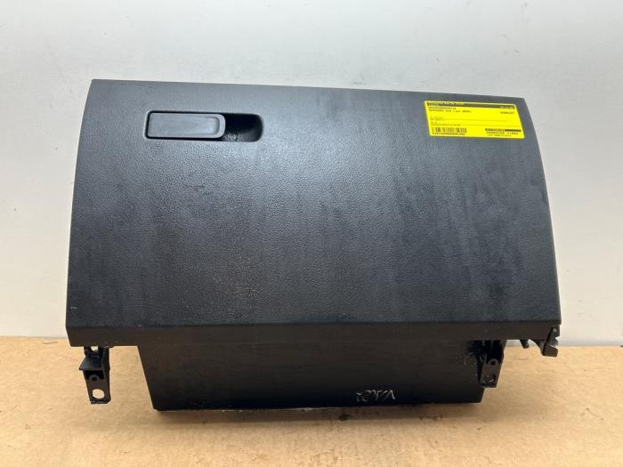 Handschuhfach Mercedes CLA