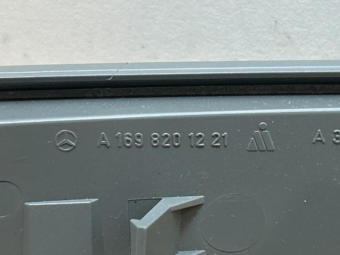 Richtingaanwijzer rechts Mercedes A-Klasse