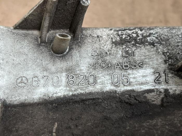 Kierunkowskaz lewy Mercedes Vario