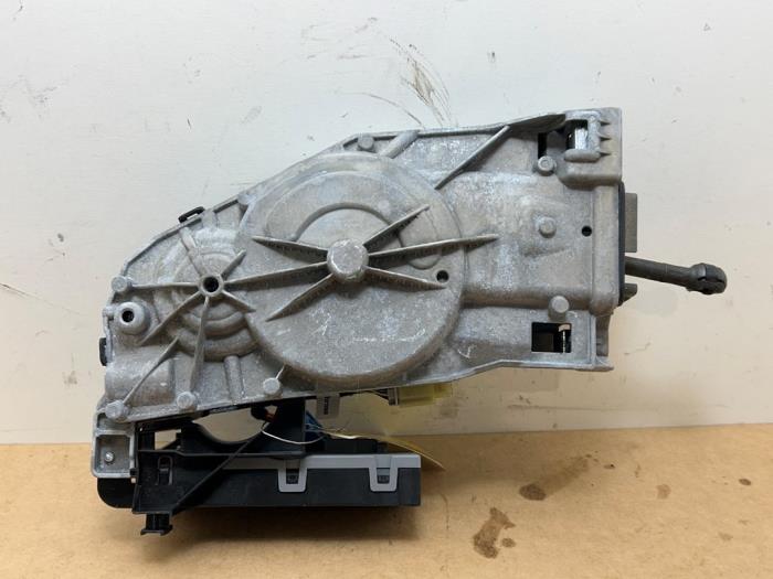 Kofferbak motor Mercedes E-Klasse