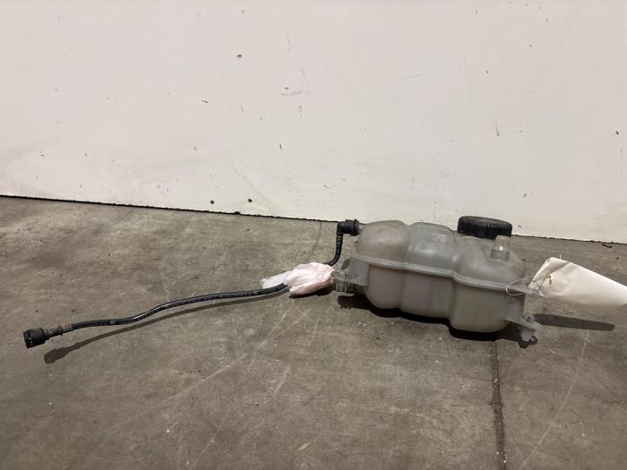 Réservoir d'expansion Mercedes C-Klasse