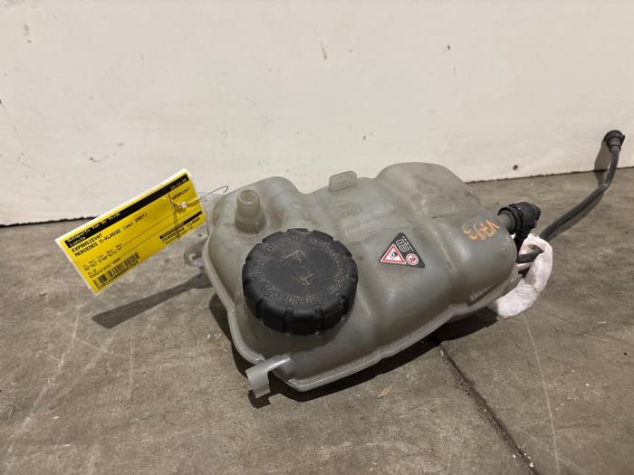 Réservoir d'expansion Mercedes C-Klasse