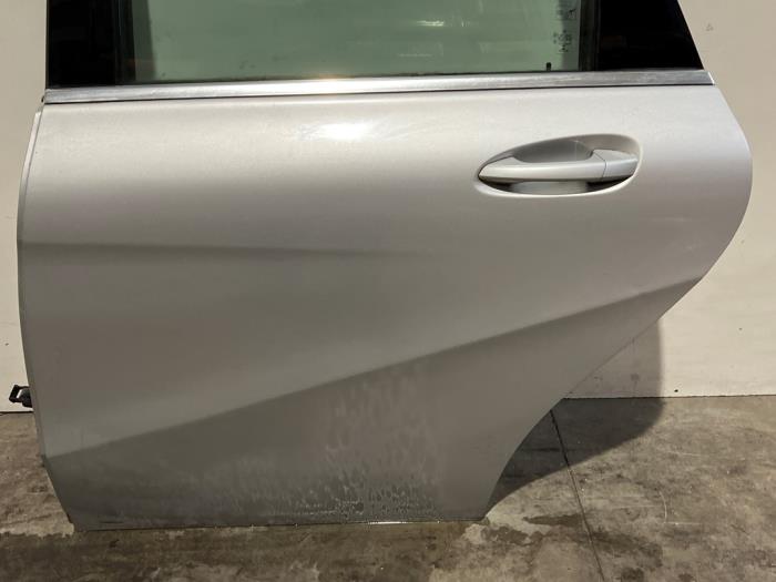 Portier 4Deurs links-achter Mercedes B-Klasse
