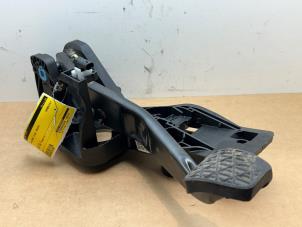 Gebruikte Rempedaal Mercedes A Limousine (177.1) 1.3 A-200 Turbo Prijs € 48,40 Inclusief btw aangeboden door Autoparts Van De Velde