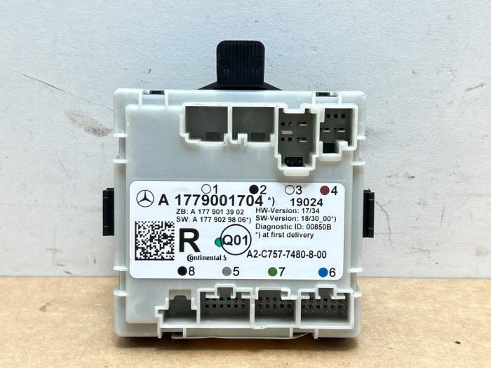 Modul centralnego zamka Mercedes A-Klasse
