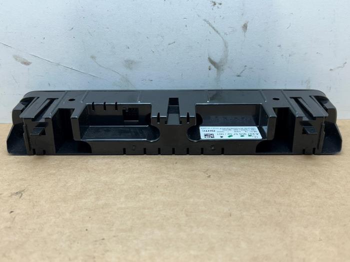 Przelacznik swiatel awaryjnych Mercedes A-Klasse