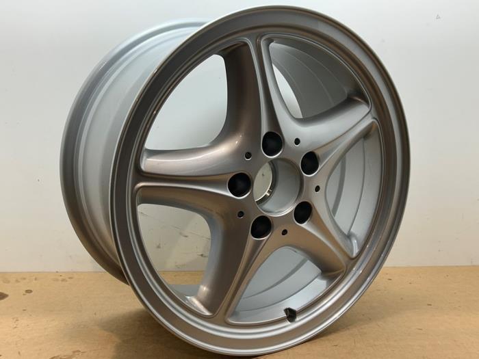 Llanta Mercedes C-Klasse