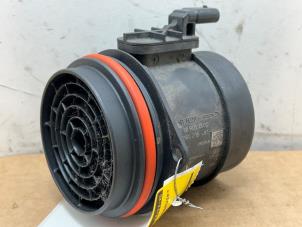 Gebruikte Luchtmassameter Mercedes A Limousine (177.1) 1.5 A-180d Prijs € 90,75 Inclusief btw aangeboden door Autoparts Van De Velde